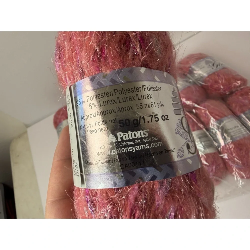 Patons Glittallic Yarn Maroon Shine Lot‎ Of 12 Metallic Glitter 50g Each